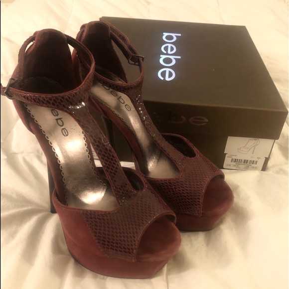 Bebe Nikki T-Strap Heel - Picture 3 of 6